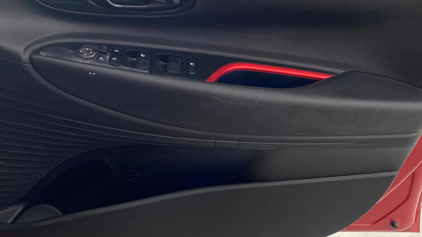 2020 Hyundai NEW I20 ASTA (O) 1.0 TURBO GDI DCT, Petrol, Automatic, 67,769 km, Driver Side Door Panels Control