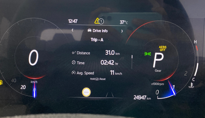 2024 Mahindra XUV700 AX 7 LUXURY P AT 7 STR, Petrol, Automatic, 24,946 km, Odometer Image