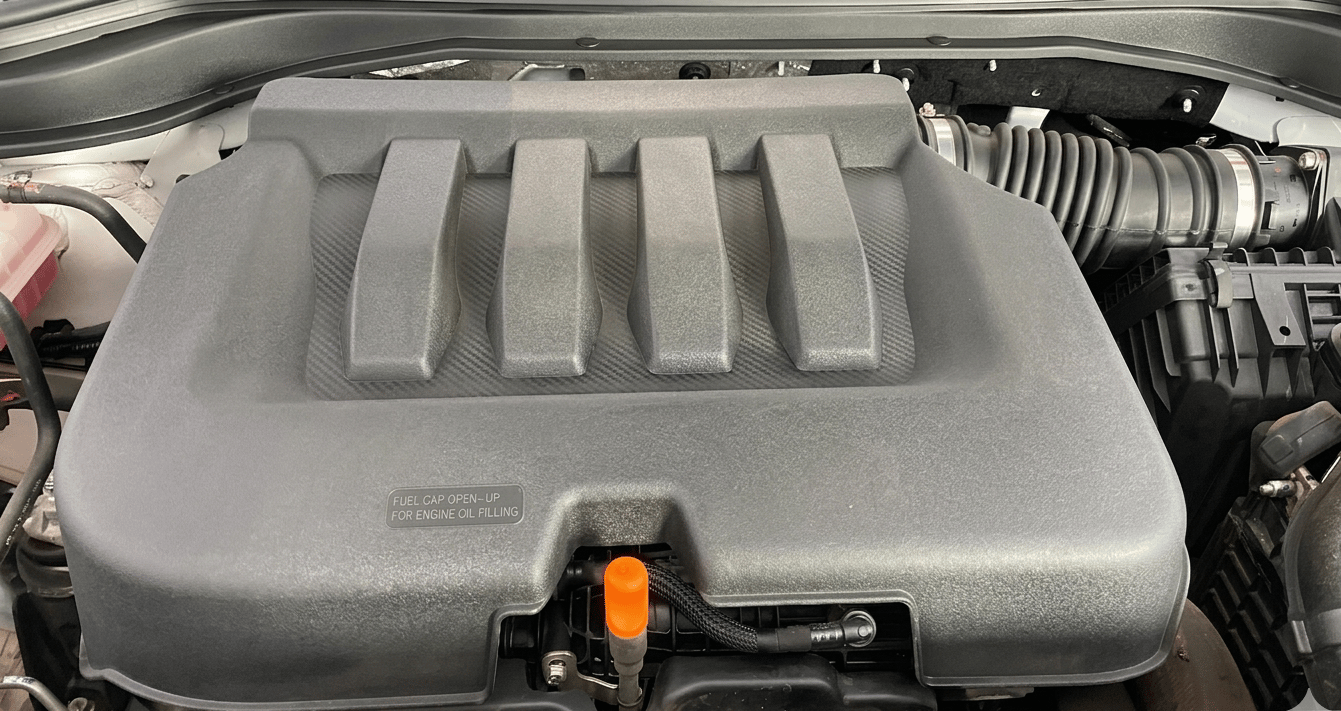 2024 Mahindra XUV700 AX 7 LUXURY P AT 7 STR, Petrol, Automatic, 24,946 km, Engine View