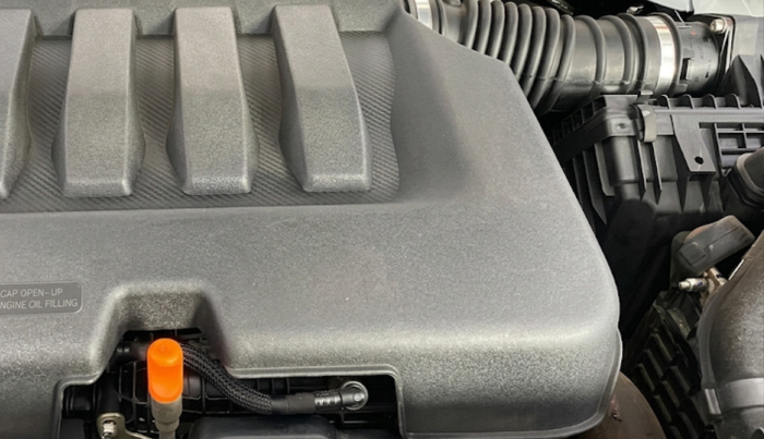 2024 Mahindra XUV700 AX 7 LUXURY P AT 7 STR, Petrol, Automatic, 24,946 km, Engine View - Left