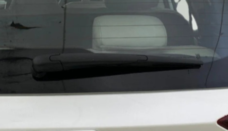 2024 Mahindra XUV700 AX 7 LUXURY P AT 7 STR, Petrol, Automatic, 24,946 km, Rear Wiper