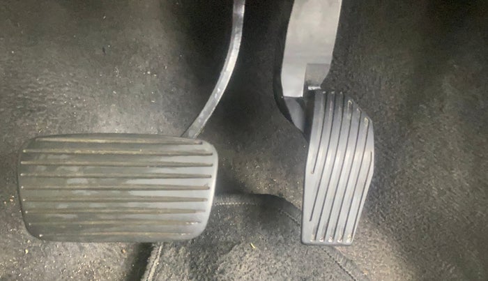 2021 Jeep Compass LIMITED (O) 1.4 PETROL DCT, Petrol, Automatic, 25,619 km, Pedals