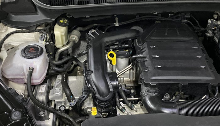 2022 Skoda KUSHAQ AMBITION 1.0L TSI MT, Petrol, Manual, 39,998 km, Engine View - Right