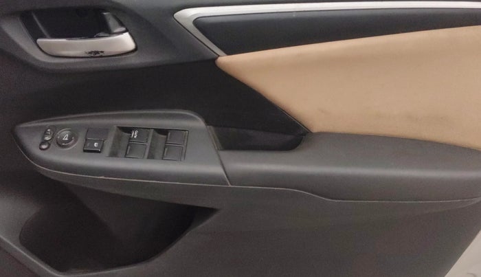 2015 Honda Jazz 1.2L I-VTEC V, Petrol, Manual, 93,604 km, Driver Side Door Panels Control