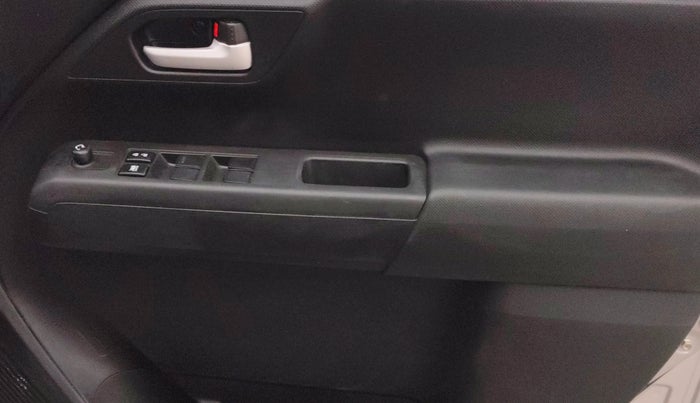 2024 Maruti New Wagon-R VXI 1.0 AMT, Petrol, Automatic, 3,551 km, Driver Side Door Panels Control