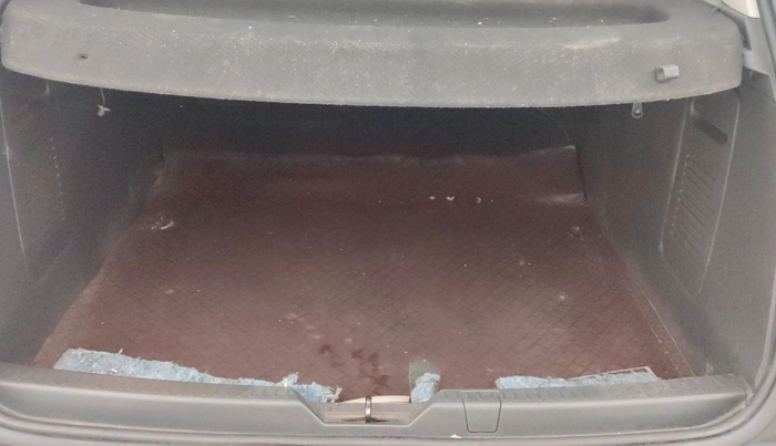 2017 Renault Captur PLATINE DIESEL , Diesel, Manual, 95,011 km, Boot Inside