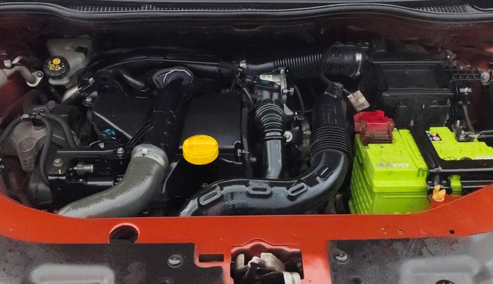 2017 Renault Captur PLATINE DIESEL , Diesel, Manual, 95,011 km, Engine View