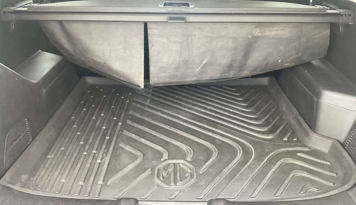 2019 MG HECTOR SHARP 1.5 DCT PETROL, Petrol, Automatic, 78,173 km, Boot Inside