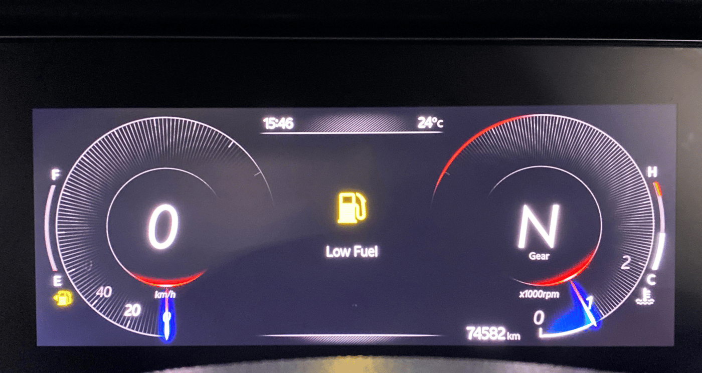 2022 Mahindra XUV700 AX 3 P MT 5 STR, Petrol, Manual, 74,579 km, Odometer Image