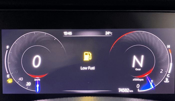 2022 Mahindra XUV700 AX 3 P MT 5 STR, Petrol, Manual, 74,579 km, Odometer Image