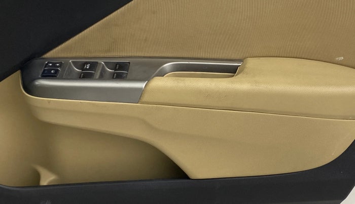 2016 Honda City 1.5L I-VTEC V MT, Petrol, Manual, 97,894 km, Driver Side Door Panels Control