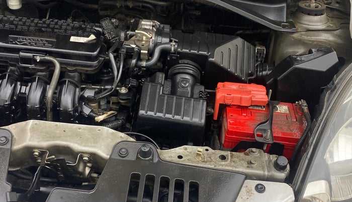 2014 Honda Amaze 1.2L I-VTEC VX, Petrol, Manual, 1,39,732 km, Engine View - Left