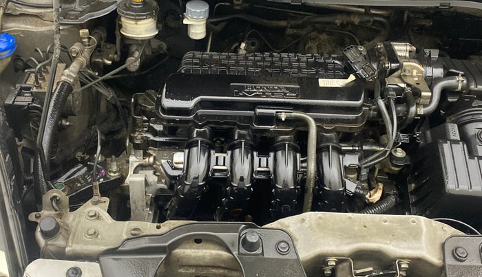 2014 Honda Amaze 1.2L I-VTEC VX, Petrol, Manual, 1,39,732 km, Engine View - Right