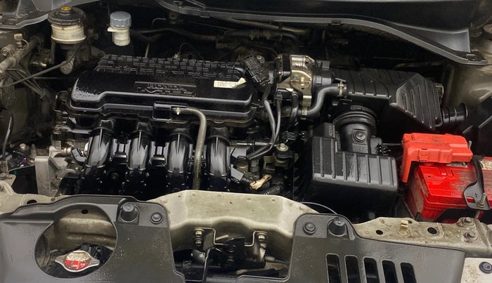 2014 Honda Amaze 1.2L I-VTEC VX, Petrol, Manual, 1,39,732 km, Engine View