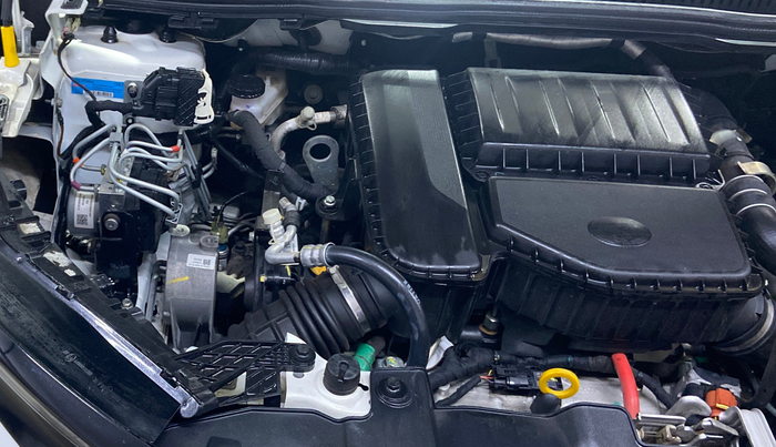 2024 Tata NEXON FEARLESS + SUNROOF AMT DUAL TONE 1.5 DIESEL, Diesel, Automatic, 39,493 km, Engine View - Right