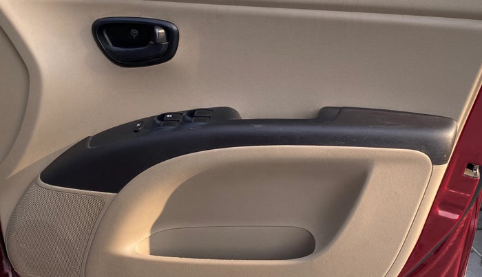 2014 Hyundai i10 MAGNA 1.1, Petrol, Manual, 75,689 km, Driver Side Door Panels Control