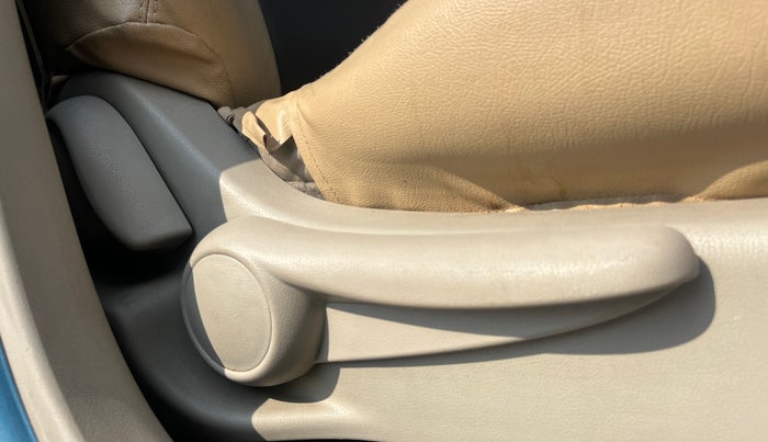 2014 Nissan Micra XV CVT, Petrol, Automatic, 94,996 km, Driver Side Adjustment Panel