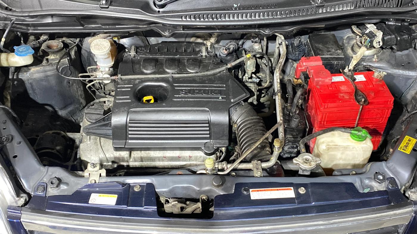 2018 Maruti Wagon R 1.0 VXI, Petrol, Manual, 31,438 km, Engine View