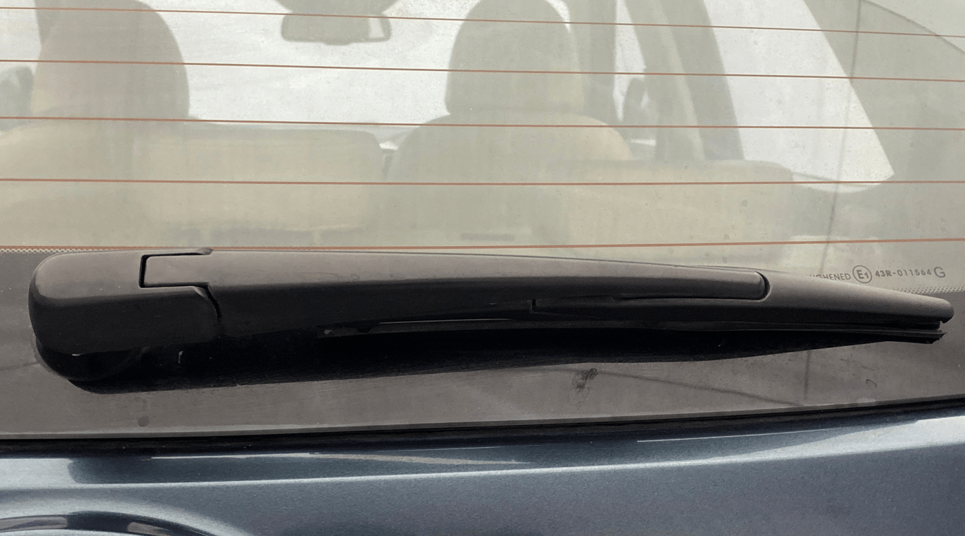 2019 Mahindra XUV300 W8 (O) 1.5 DIESEL, Diesel, Manual, 87,440 km, Rear Wiper