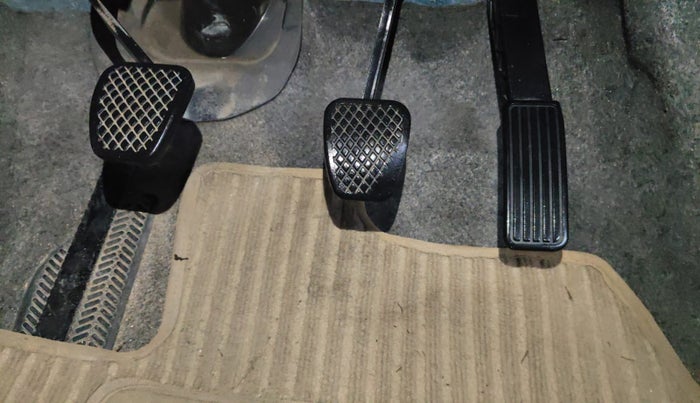 2018 Honda Amaze 1.2L I-VTEC V, Petrol, Manual, 1,16,034 km, Pedals