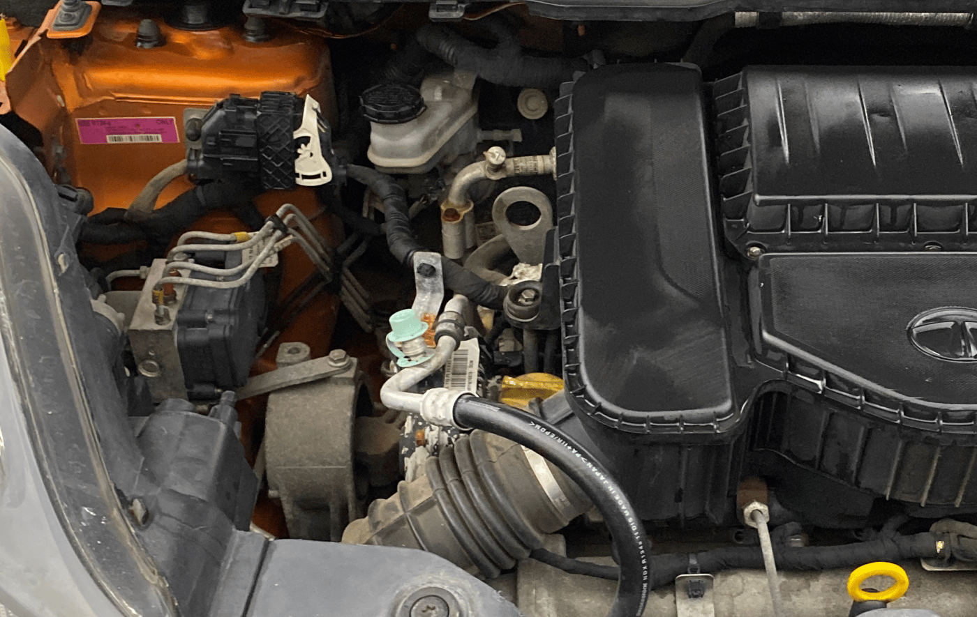 2018 Tata NEXON XZA PLUS DIESEL, Diesel, Automatic, 1,06,214 km, Engine View - Right