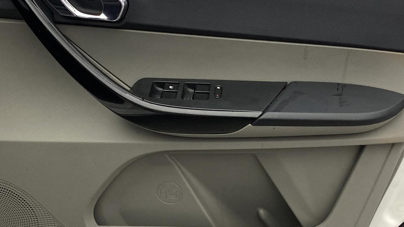 2019 Tata Tiago XZ PLUS PETROL, Petrol, Manual, 60,058 km, Driver Side Door Panels Control
