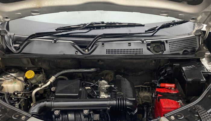 2021 Nissan MAGNITE XL, Petrol, Manual, 94,492 km, Engine View