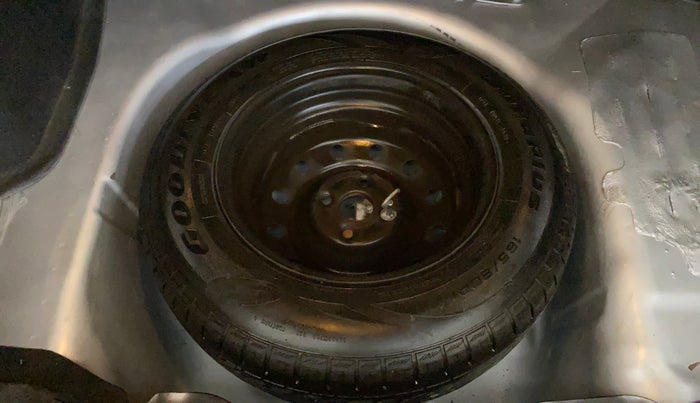 2013 Maruti Swift Dzire VXI, Petrol, Manual, 43,241 km, Spare Tyre