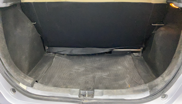 2015 Honda Jazz 1.2L I-VTEC V, Petrol, Manual, 95,256 km, Boot Inside