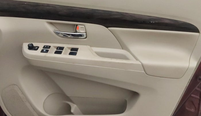2019 Maruti Ertiga ZXI AT SHVS, Petrol, Automatic, 78,724 km, Driver Side Door Panels Control