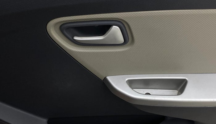 2015 Maruti Alto K10 VXI, Petrol, Manual, 25,462 km, Driver Side Door Panels Control