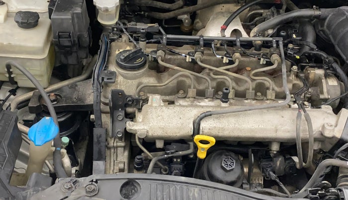 2013 Hyundai i20 SPORTZ 1.4 CRDI, Diesel, Manual, 1,05,964 km, Engine View - Right