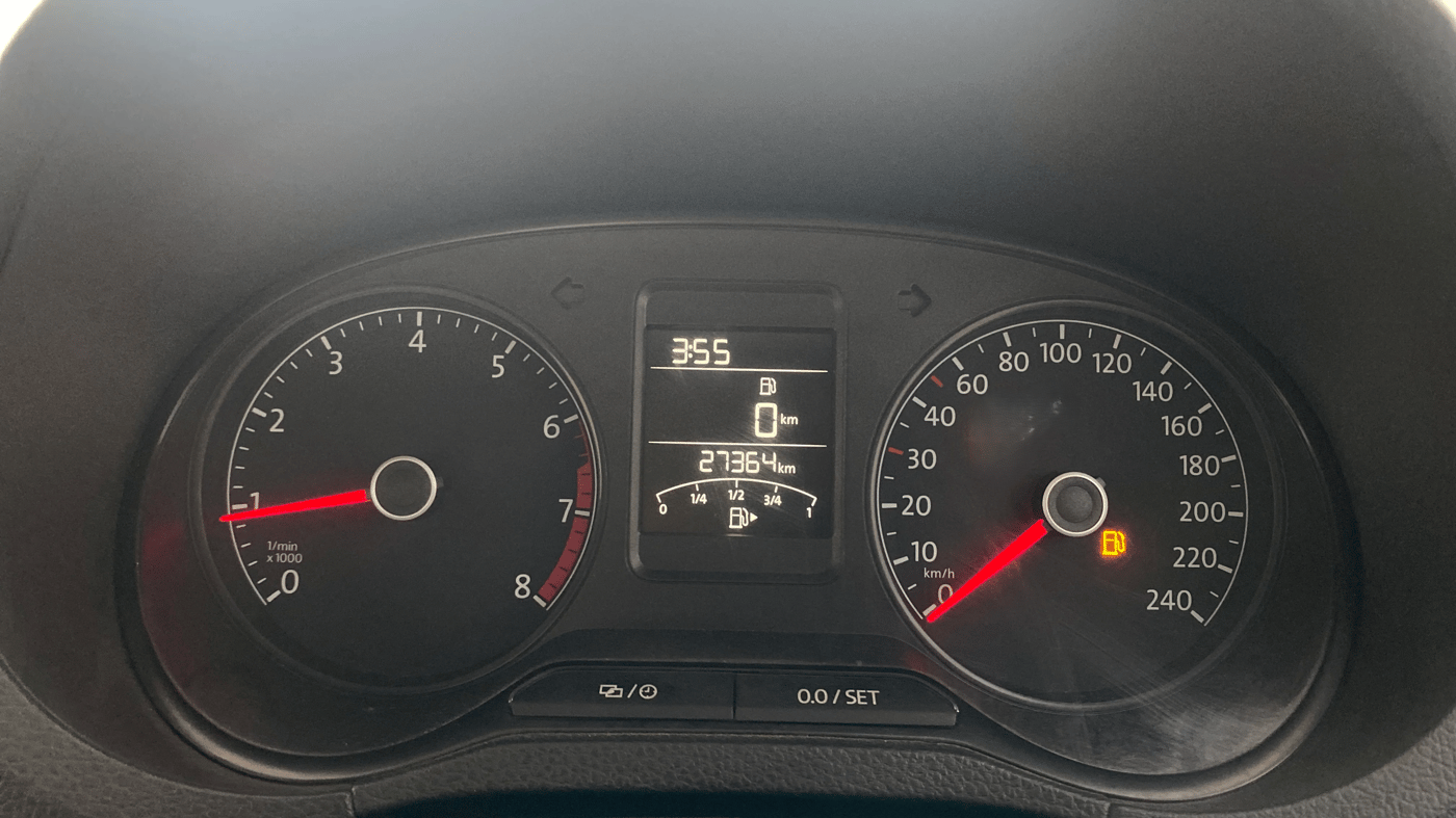 2016 Volkswagen Ameo HIGHLINE1.2L, Petrol, Manual, 27,425 km, Odometer Image