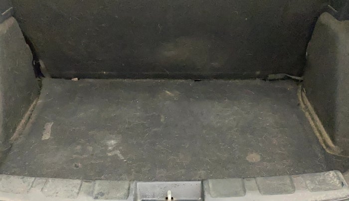 2019 Tata NEXON XMA DIESEL, Diesel, Automatic, 66,883 km, Boot Inside