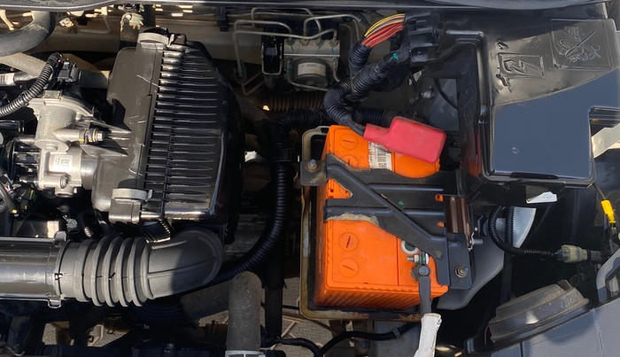 2022 Renault TRIBER RXT, Petrol, Manual, 89,906 km, Engine View - Left