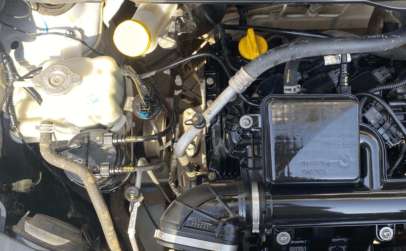 2022 Renault TRIBER RXT, Petrol, Manual, 89,906 km, Engine View - Right