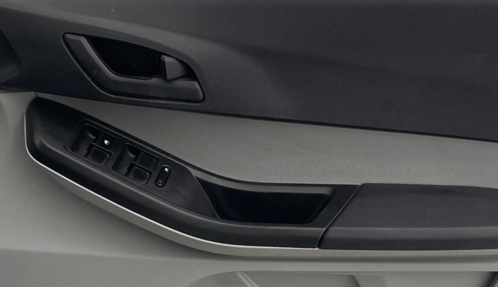 2021 Tata Tiago XT PETROL, Petrol, Manual, 23,992 km, Driver Side Door Panels Control