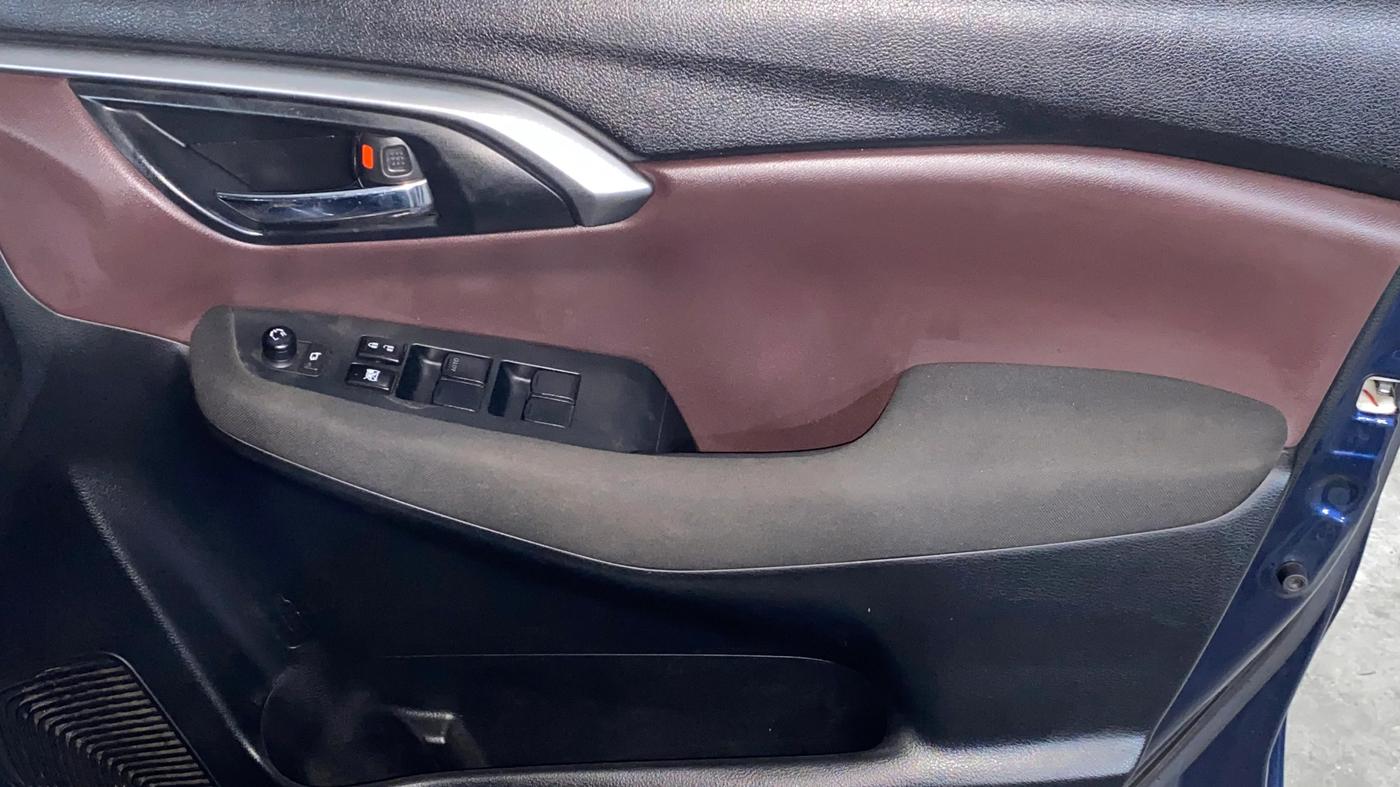 2024 Maruti Grand Vitara DELTA SMART HYBRID AT, Petrol, Automatic, 18,517 km, Driver Side Door Panels Control