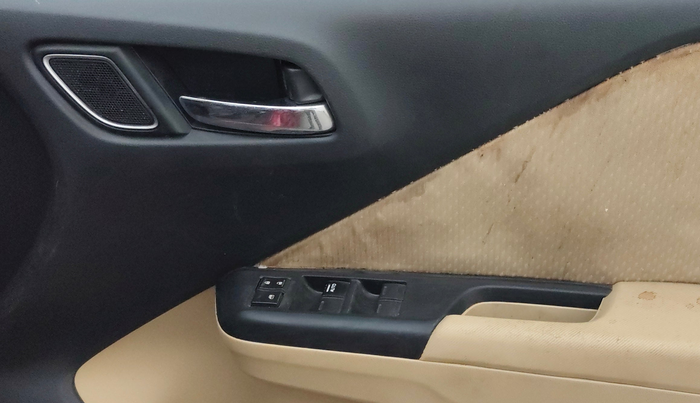 2019 Honda City 1.5L I-VTEC VX, Petrol, Manual, 66,902 km, Driver Side Door Panels Control