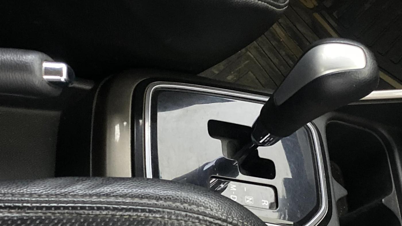 2018 Maruti IGNIS ZETA 1.2 AMT, CNG, Automatic, 1,08,831 km, Gear Lever