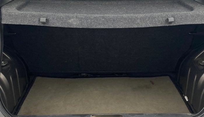 2019 Renault Kwid RXT 1.0 AMT (O), Petrol, Automatic, 47,251 km, Boot Inside