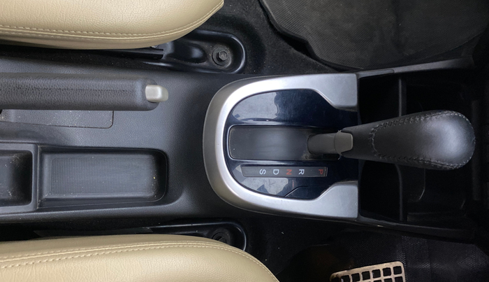 2018 Honda Jazz 1.2L I-VTEC VX CVT, Petrol, Automatic, 77,392 km, Gear Lever