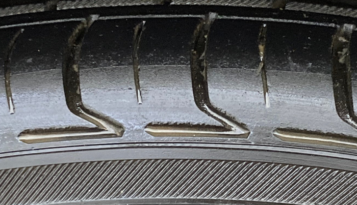 2022 Honda Amaze 1.2L I-VTEC VX CVT, Petrol, Automatic, 41,179 km, Left Front Tyre Tread