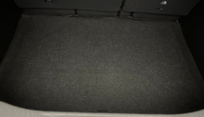 2023 Renault Kiger RXZ TURBO CVT, Petrol, Automatic, 24,169 km, Boot Inside