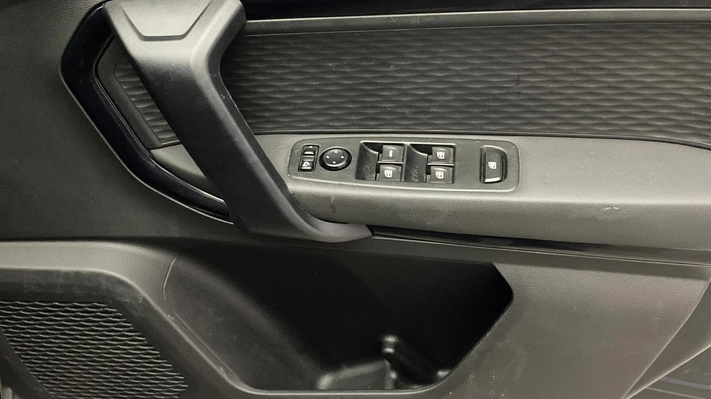2023 Renault Kiger RXZ TURBO CVT, Petrol, Automatic, 24,169 km, Driver Side Door Panels Control