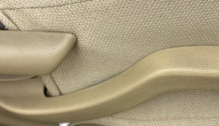 2013 Honda Amaze 1.5L I-DTEC VX, Diesel, Manual, 1,40,616 km, Driver Side Adjustment Panel