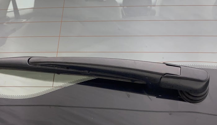 2022 Tata Harrier XTA 2.0L KRYOTEC PLUS, Diesel, Automatic, 73,326 km, Rear Wiper