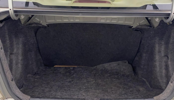 2015 Honda Amaze 1.2L I-VTEC S, Petrol, Manual, 20,240 km, Boot Inside