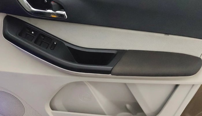 2024 Tata TIGOR XZA Plus iCNG , CNG, Automatic, 25,300 km, Driver Side Door Panels Control