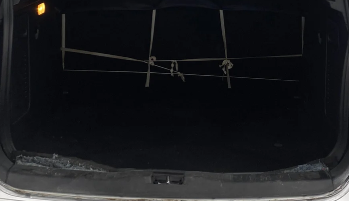 2021 Nissan Kicks XV TURBO 1.3, Petrol, Manual, 31,444 km, Boot Inside